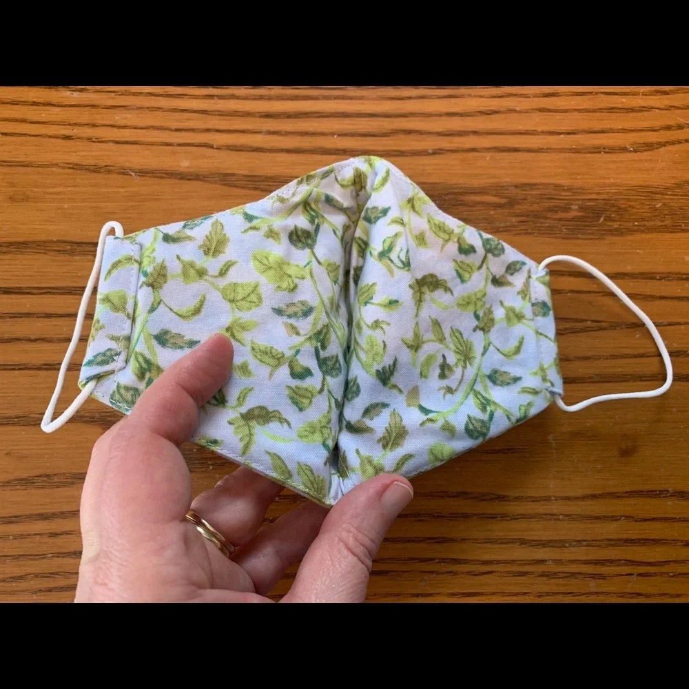 Handmade Floral Cotton Reusable Face Mask Green Ivy Print Soft Breathable Medium
